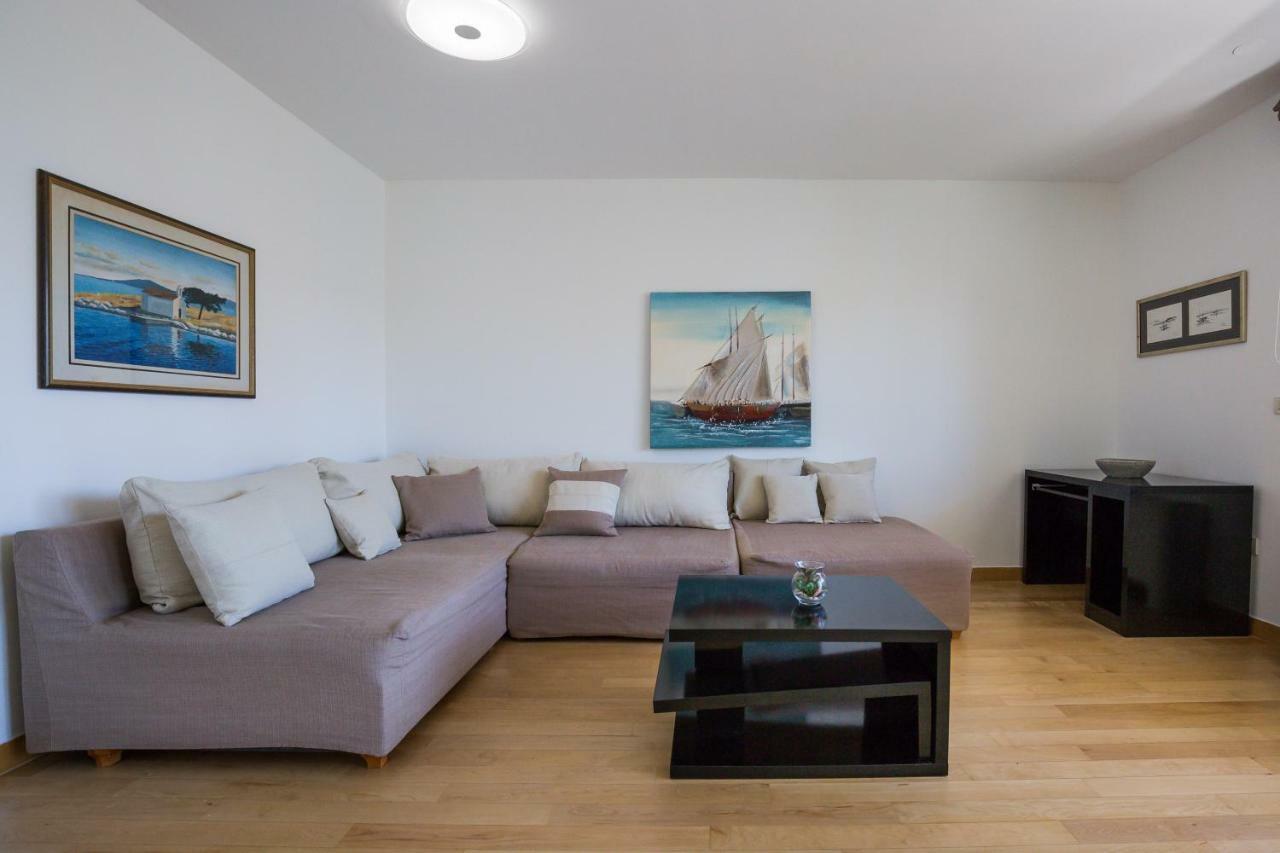 Apartment Pavic - Private Parking Задар Экстерьер фото